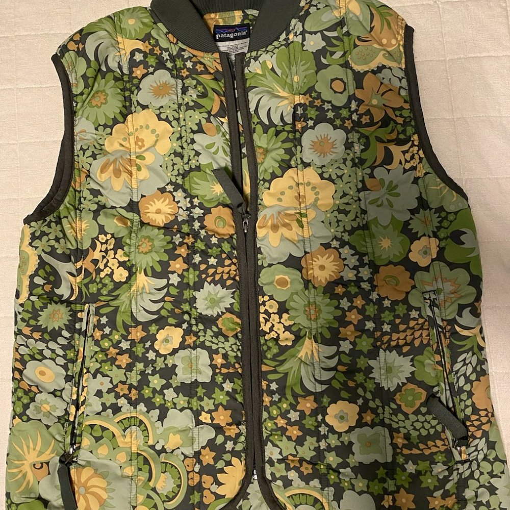 Patagonia Green Flower Power Puffer Vest